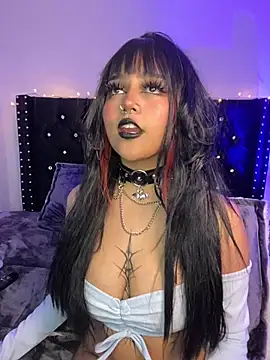 Snapshot of kath_kitty chatting on 03.12.25 kath kitty online show from 03.12.25