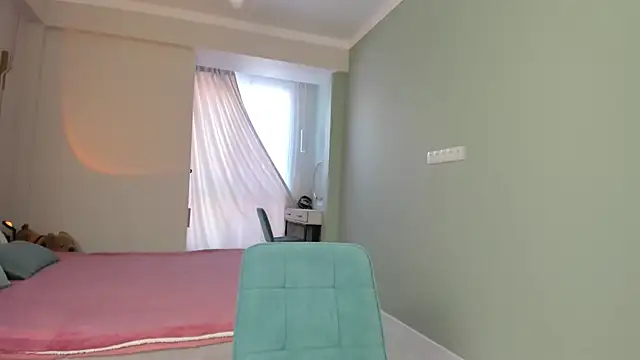 Snapshot of mysticsirenn chatting on 03.08.25 mysticsirenn online show from 03.08.25