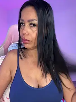 KarolRubi1 online show from 12.16.25