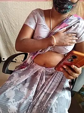 Snapshot of Tamil_roja69 chatting on 06.26.26 Tamil roja69 online show from 06.26.26