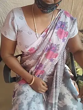 Snapshot of Tamil_roja69 chatting on 06.28.26 Tamil roja69 online show from 06.28.26