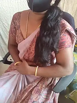 Snapshot of Tamil_roja69 chatting on 07.30.26 Tamil roja69 online show from 07.30.26