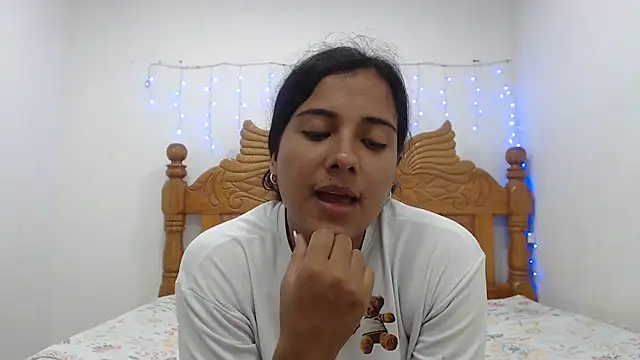 Coral0403 online show from 03.15.25