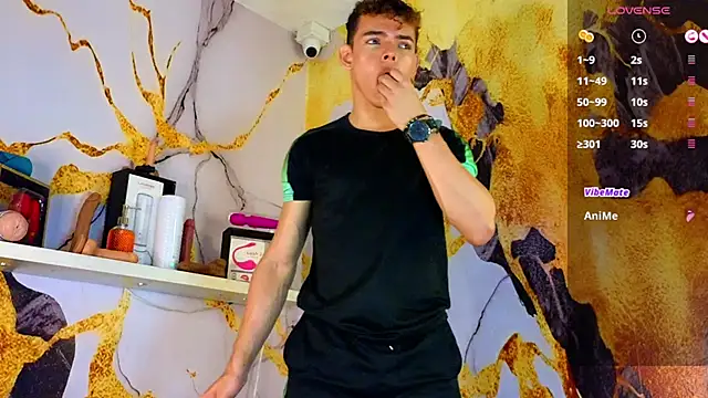 Snapshot of Nijinsky_LatinBoy chatting on 09.18.25 Nijinsky LatinBoy online show from 09.18.25