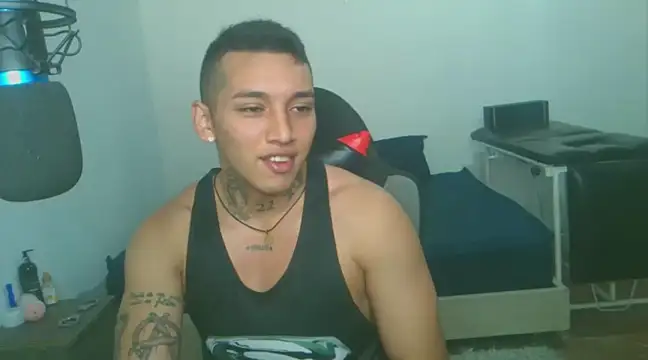 Snapshot of David_Adams2003 chatting on 01.29.25 David Adams2003 online show from 01.29.25