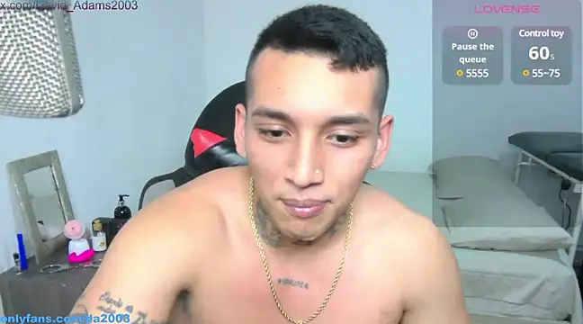 Snapshot of David_Adams2003 chatting on 02.10.25 David Adams2003 online show from 02.10.25