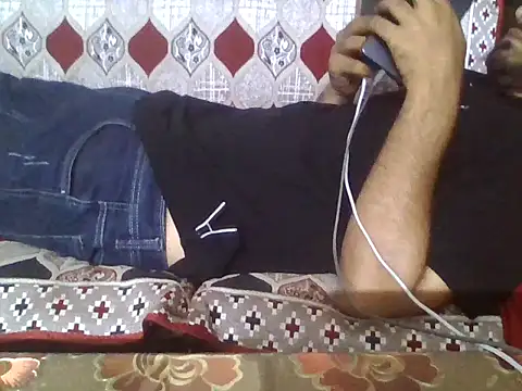 Snapshot of indihotguy chatting on 05.31.26 indihotguy online show from 05.31.26