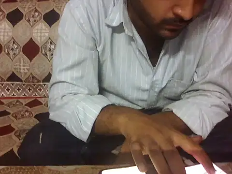 Snapshot of indihotguy chatting on 06.11.26 indihotguy online show from 06.11.26
