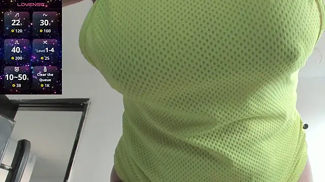 Snapshot of indiraa-channell chatting on 03.03.26 indiraa-channell online show from 03.03.26