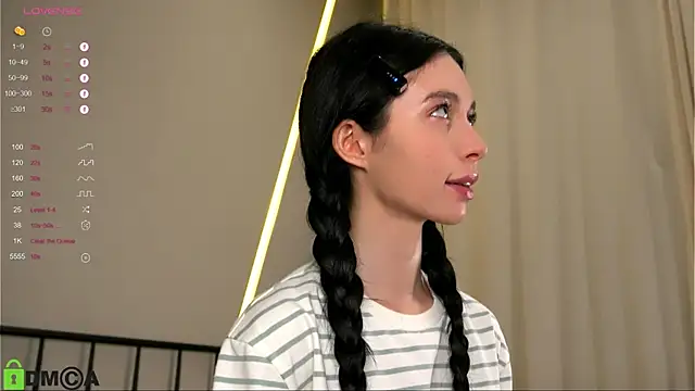 LittleOriana online show from 10.09.25