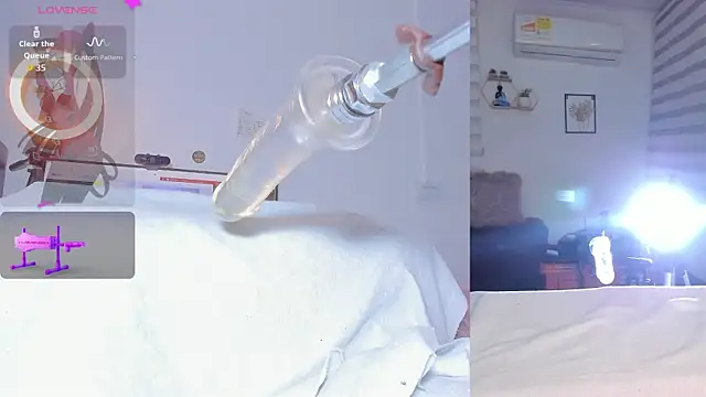 Maria Jones  online show from 10.07.25