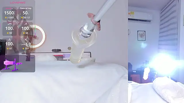 Maria Jones  online show from 10.11.25