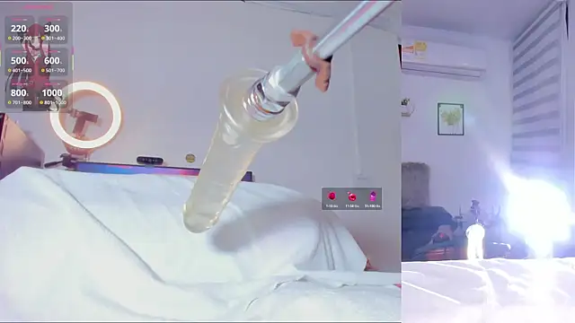 Maria Jones  online show from 11.26.25