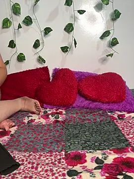 tanvihot2 online show from 10.14.25