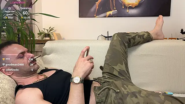 Snapshot of Asmodeuss666 chatting on 02.08.25 Asmodeuss666 online show from 02.08.25