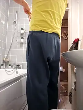 Naked Uk Guy online show from 02.09.25