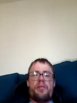 Snapshot of Tykessler34 chatting on 10.19.25 Tykessler34 online show from 10.19.25