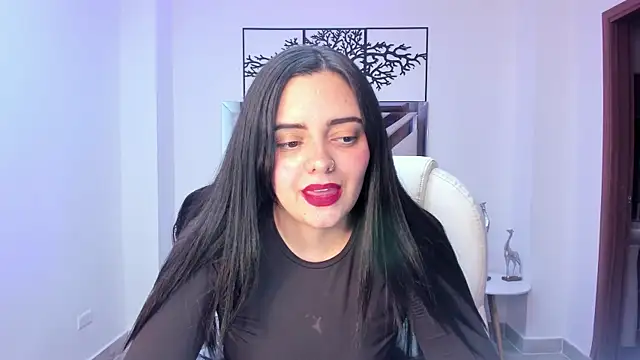 Snapshot of amelia_cherry chatting on 10.31.25 amelia cherry online show from 10.31.25