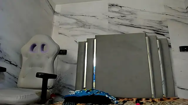 Snapshot of Lorena_watson chatting on 02.22.25 Lorena watson online show from 02.22.25