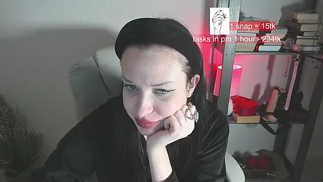worship vika online show from 02.19.25