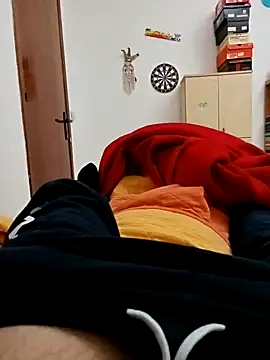 Snapshot of mauri200 chatting on 12.29.24 mauri200 online show from 12.29.24