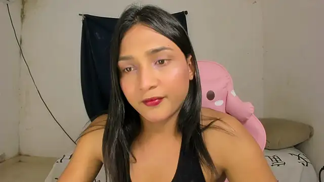 Snapshot of Miss_noah18 chatting on 11.04.25 Miss noah18 online show from 11.04.25