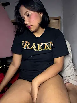 Ninabrunette18 online show from 01.13.26