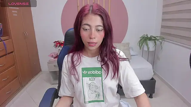 sweetpeach 20 online show from 02.24.25