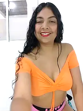 Snapshot of Brendabluee chatting on 12.27.24 Brendabluee online show from 12.27.24