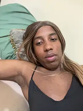 Snapshot of Celine_trans01 chatting on 12.28.24 Celine trans01 online show from 12.28.24