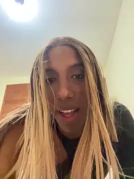 Snapshot of Celine_trans01 chatting on 12.29.24 Celine trans01 online show from 12.29.24