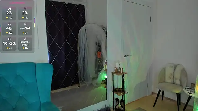 Lina Bennet online show from 04.05.26