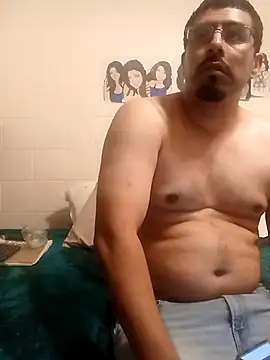 k1oudE online show from 10.08.25