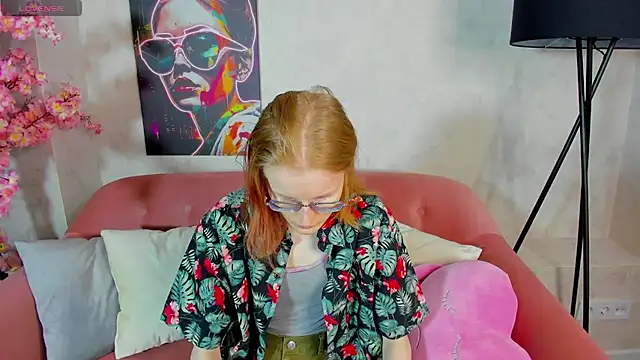 ElizabethHarpper online show from 01.05.25