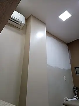 Snapshot of rosifernan chatting on 02.08.25 rosifernan online show from 02.08.25