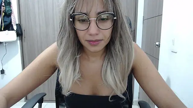 isabela oh online show from 09.21.25