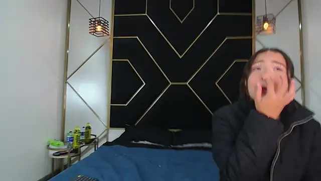 RyanPricee online show from 10.09.25