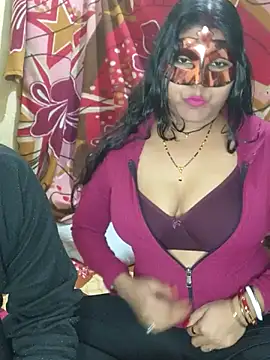 Hot muskaan online show from 01.01.25