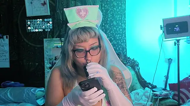 deluxxxeblu online show from 01.13.26