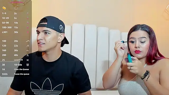 DAVID VICTORIAA online show from 02.05.25