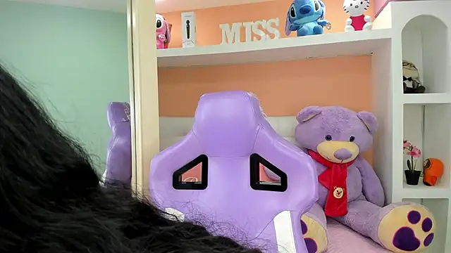 miss   evangeline online show from 01.20.25