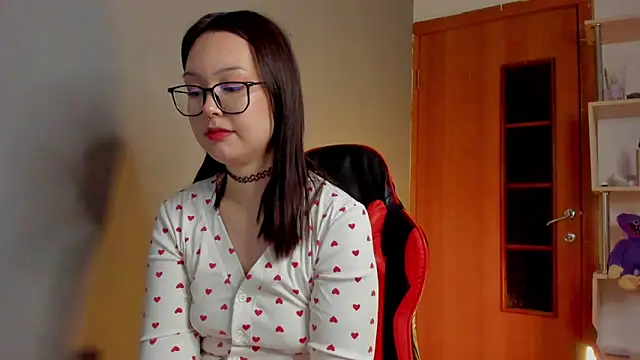 kittenrisha online show from 01.16.25