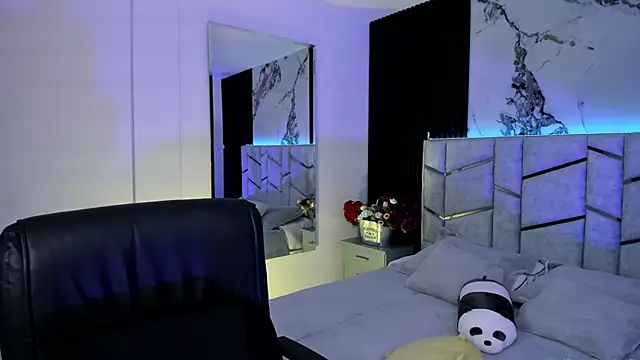 daniiphoeniixx online show from 09.24.25