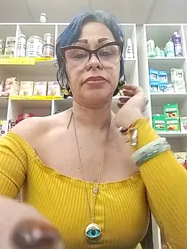 Snapshot of pamela1973 chatting on 09.25.25 pamela1973 online show from 09.25.25