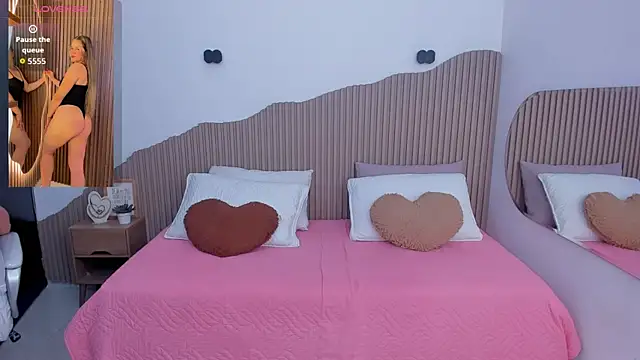 Annie kurt  online show from 11.27.25