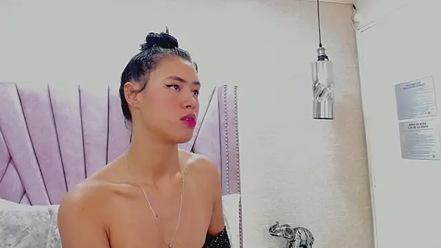 CataleyaRicci online show from 02.26.25