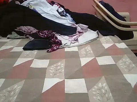 Hot-shanvi online show from 10.10.25