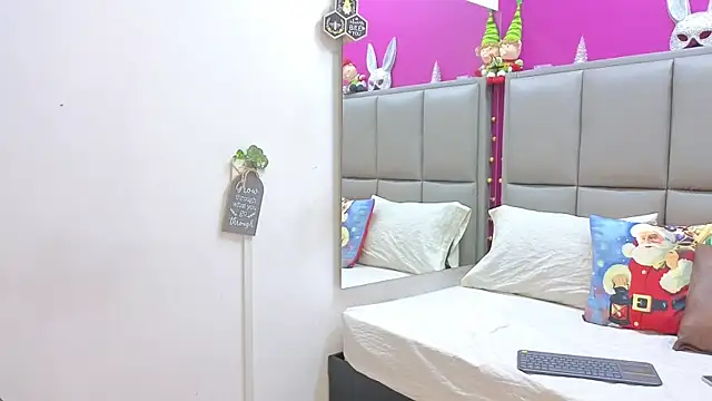 KRYSSTARITTER4 online show from 11.26.25