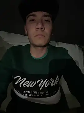 CarlosRyan1997 online show from 01.15.25