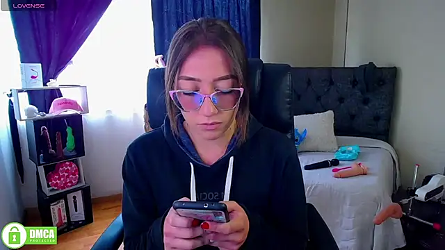 Qadesh Boix online show from 03.19.25